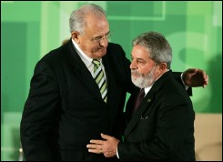 Crise aérienne: le président Lula change de ministre de la Défense